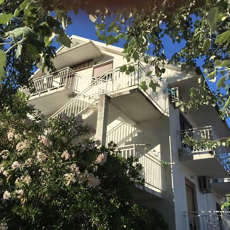 Monika Apartment Tivat Buitenkant foto