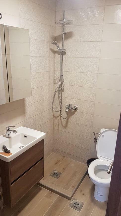 Monika Apartment Tivat Buitenkant foto